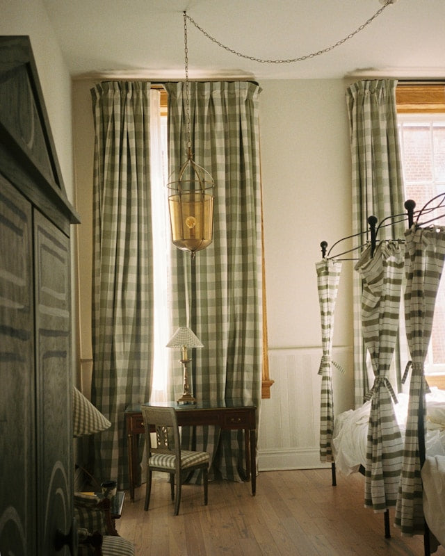 Curtain Care Guide: Cleaning Linen-Look, Velvet, Blackout, and Kids’ Curtain Panels