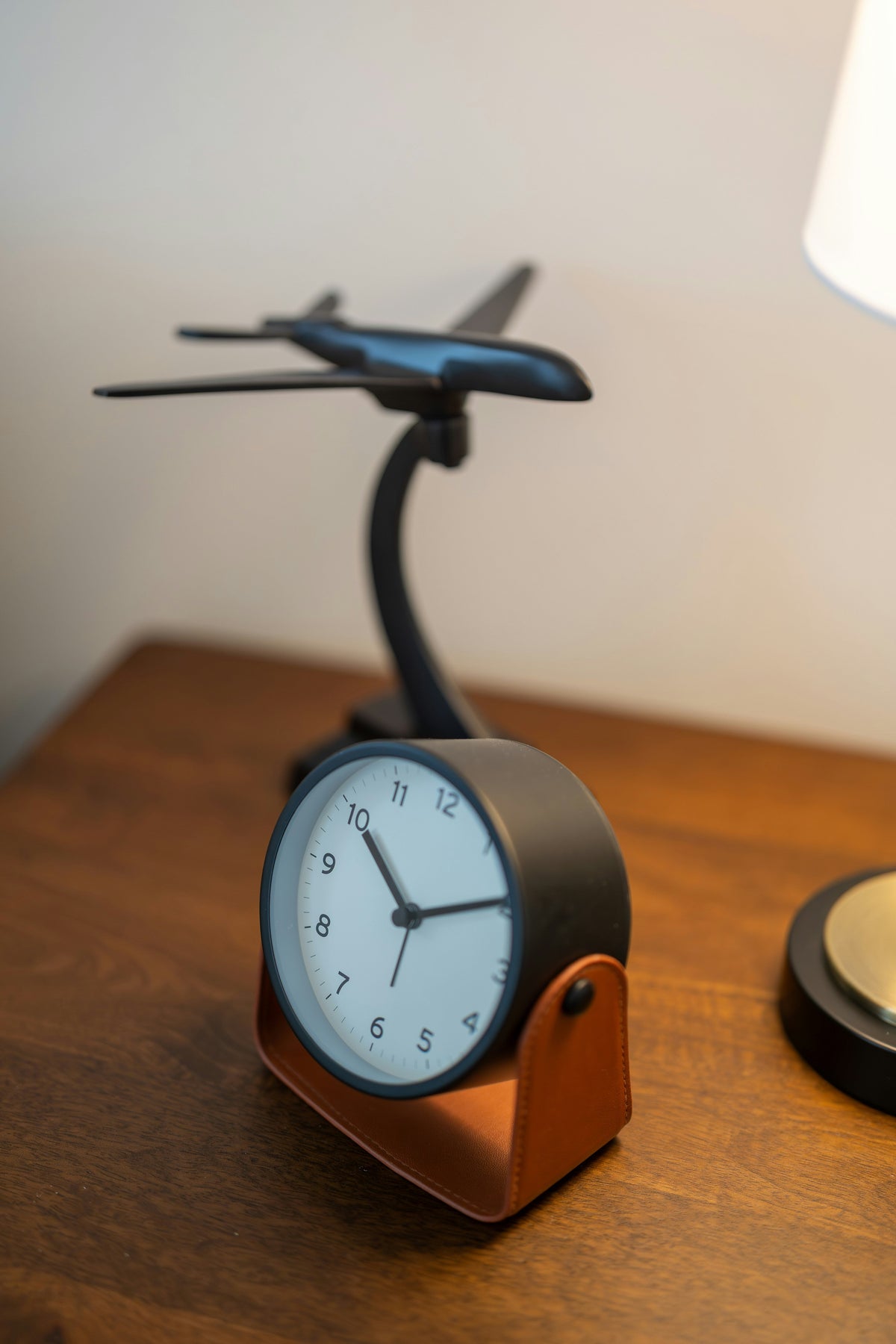 The Benefits of a Simple Analog Alarm Clock