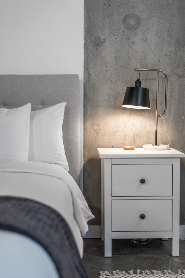 Nightstand vs End Table: How to Choose Small Tables for Bedrooms and Living Rooms