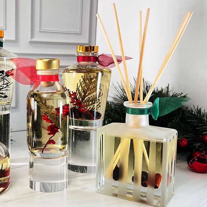 LOVSPA Reed Diffuser Set, Holiday Pine Cones Scented Oil Diffuser with Sticks, Home Fragrance Accessories for Bathroom Shelf Decor, Aroma Diffusers for Home or Office Desk, USA Made