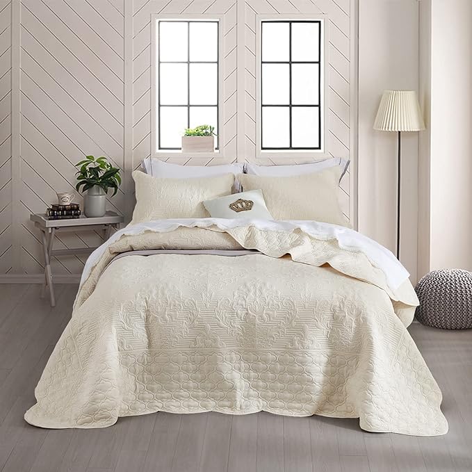 CHIXIN Bedspread Coverlet Set Queen Size - Lightweight Bedding Cover - Ultrasonic Quilting - 5 Piece Reversible Bedspread - Elegant Damask Paisley Pattern (Queen, Ivory)