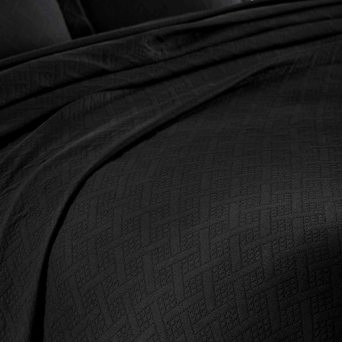 Superior 100% Cotton Basket Weave Bedspread with Shams, All-Season Premium Cotton Matelasse Jacquard Bedding, Quilted-Look Geometric Basket, King, Black