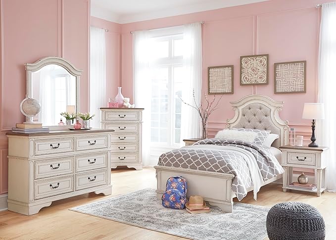 Signature Design by Ashley Realyn Vintage 5 Drawer Chest, White