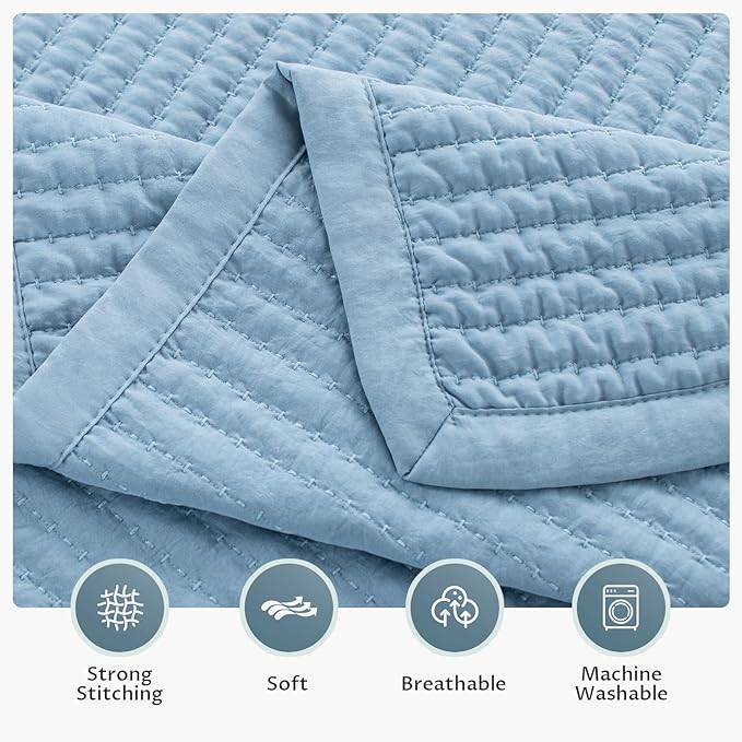 Oversized King Quilt Set 112"x106" – Soft Washed 3-Layer Lightweight California King Bedspread, Minimalist Nordic Design, All-Season Spring & Summer Quilt Set (1 Quilt + 2 Pillow Shams), Blue