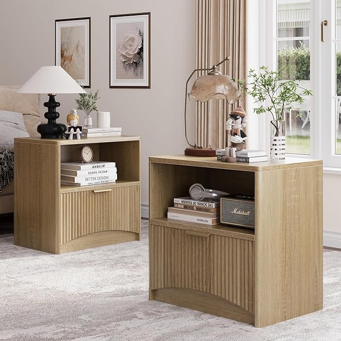 Fluted Nightstand Set of 2, MCM Mid Century Modern Bedside Tables with Drawer and Open Shelf, Minimalist Wood Bedside Table Fluted End Tables for Bedroom, Natural Oak