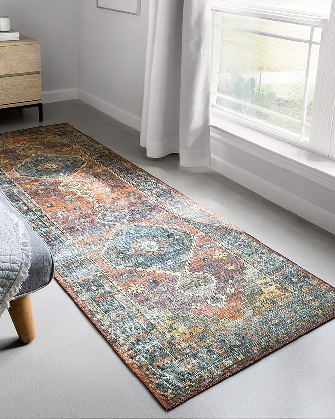 Loloi Skye Collection SKY-11 Rust/Blue 8'-0" x 8'-0" Round Area Rug